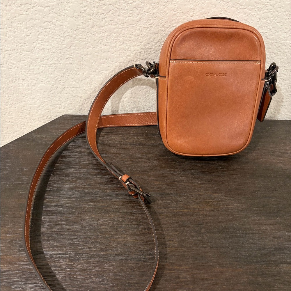 Coach Hitch Crossbody Men's Leather Bag - Picture 4 of 6